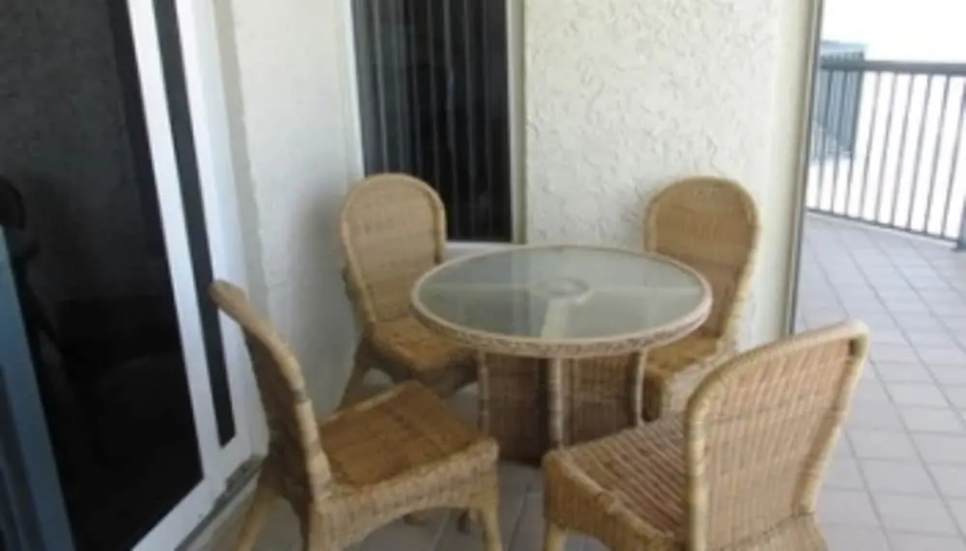 Dimucci Towers Ten 1903 - Great Views from the 19th Floor - 3 BR 3 BA