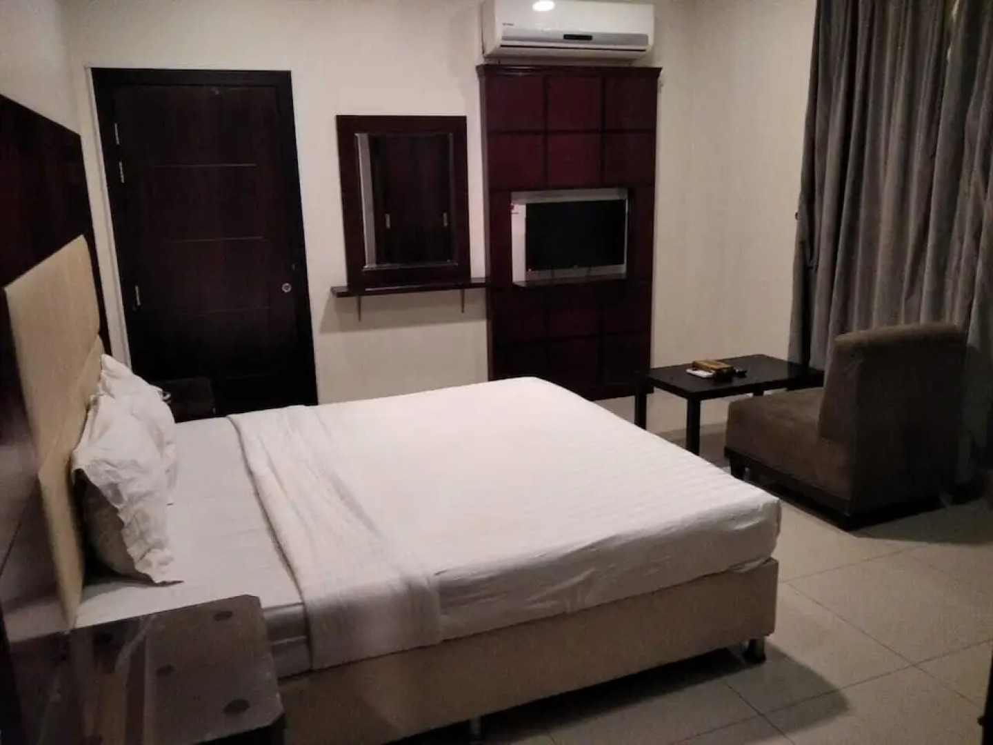 Danar Hotel Apartments 3