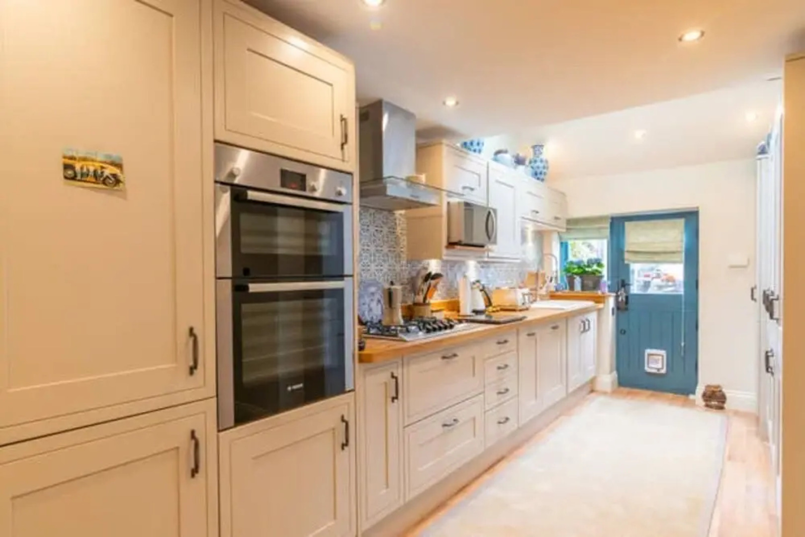 Charming 3-bed House in Halifax w/ Private Garden