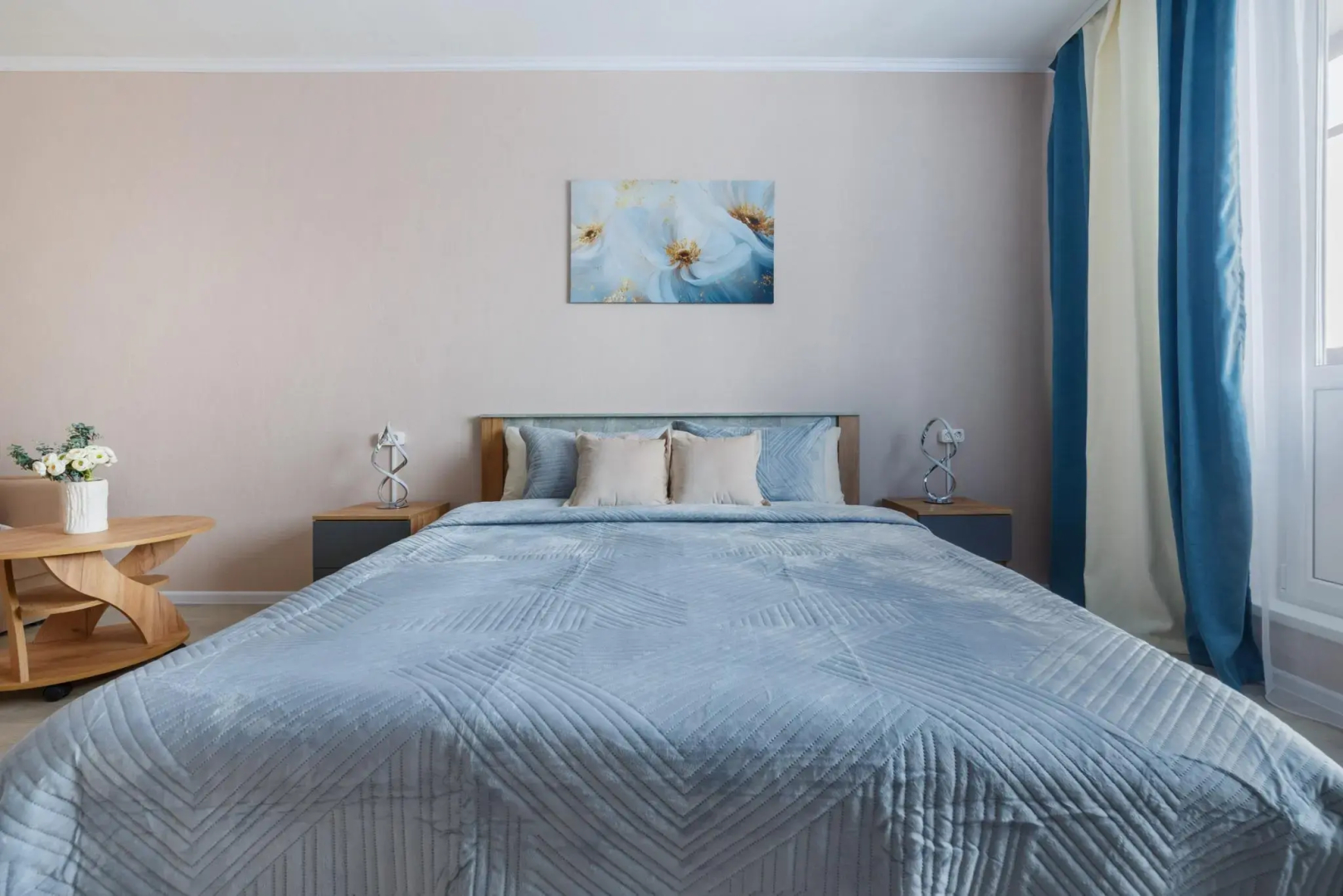 ApartLux (АпартЛюкс) на Кировоградской