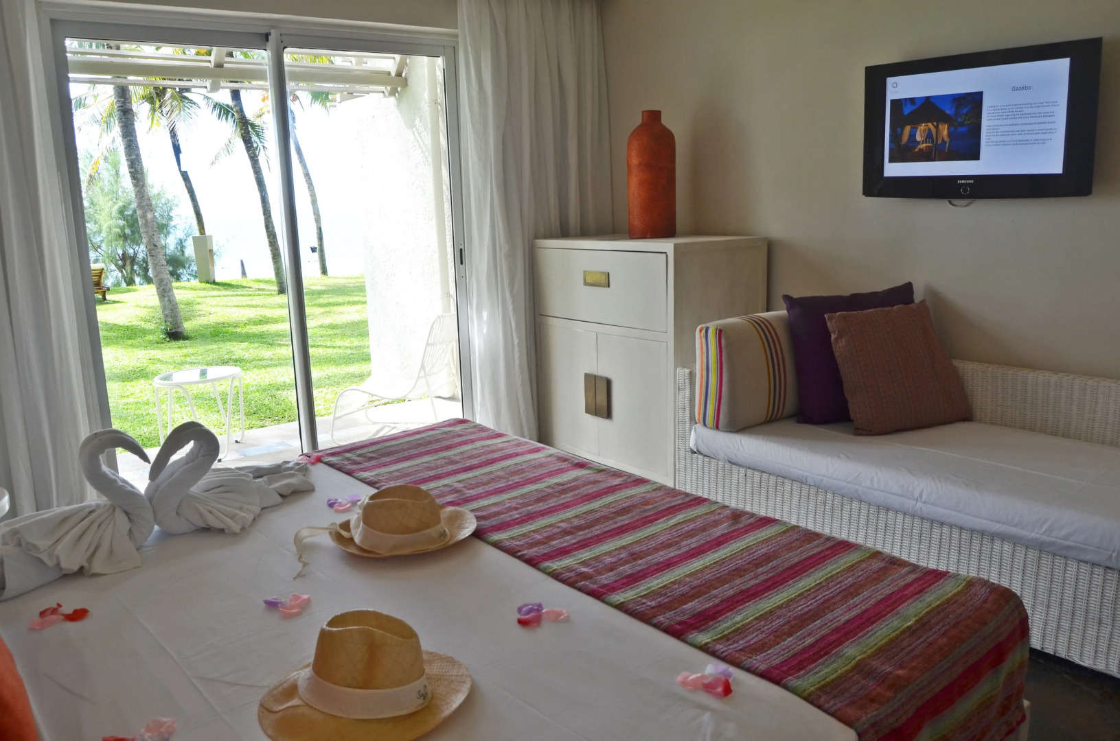 Solana Beach - Adults Only