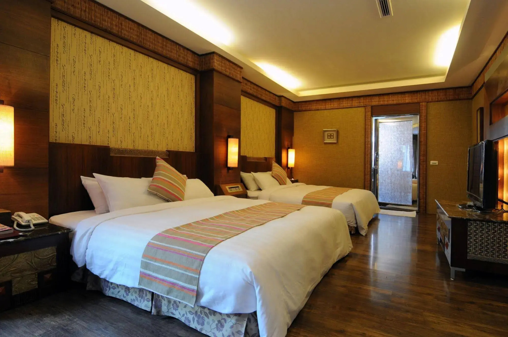 Sunrise Hot Spring Hotel