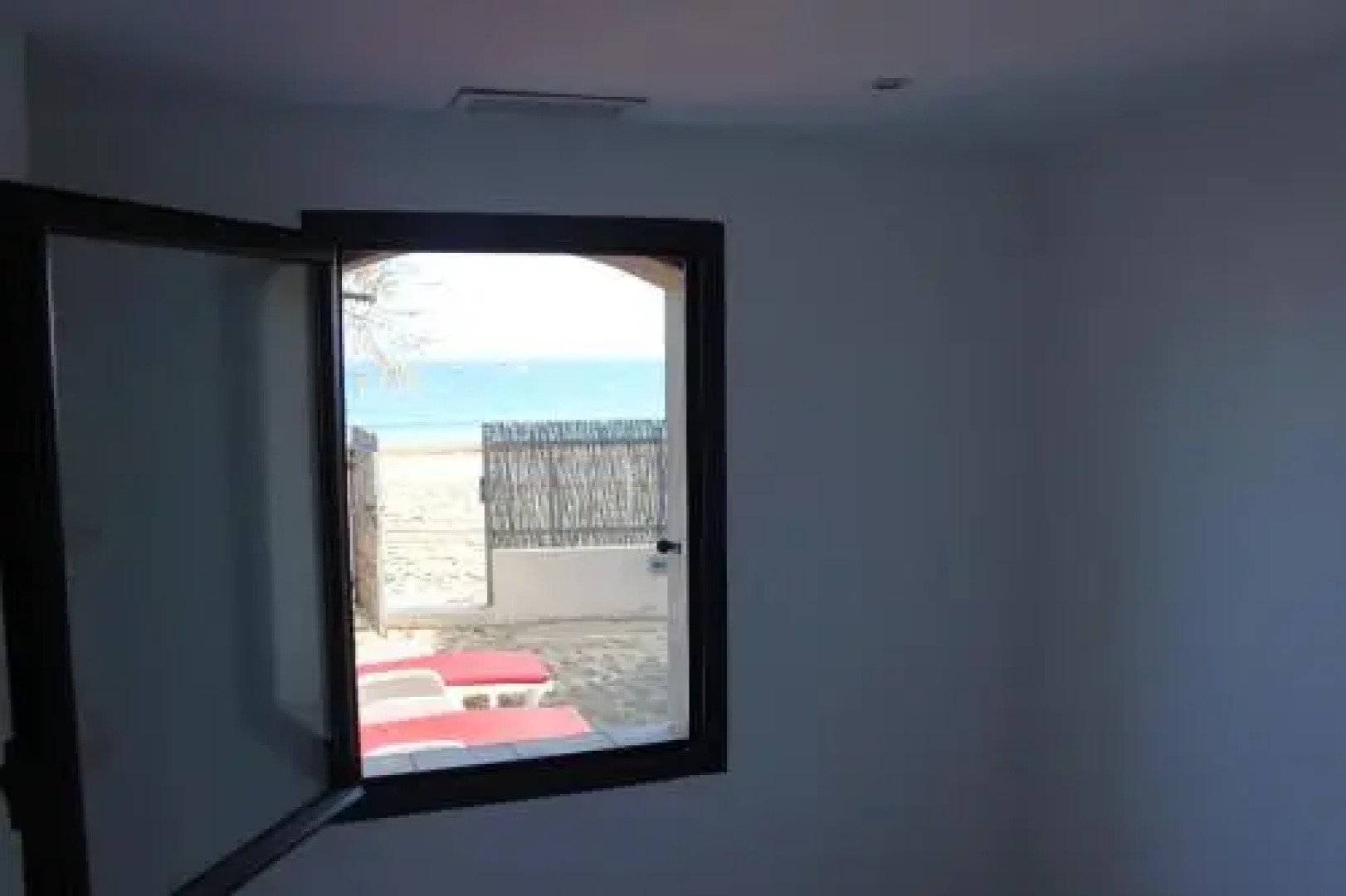 Les Pieds dans l'Eau