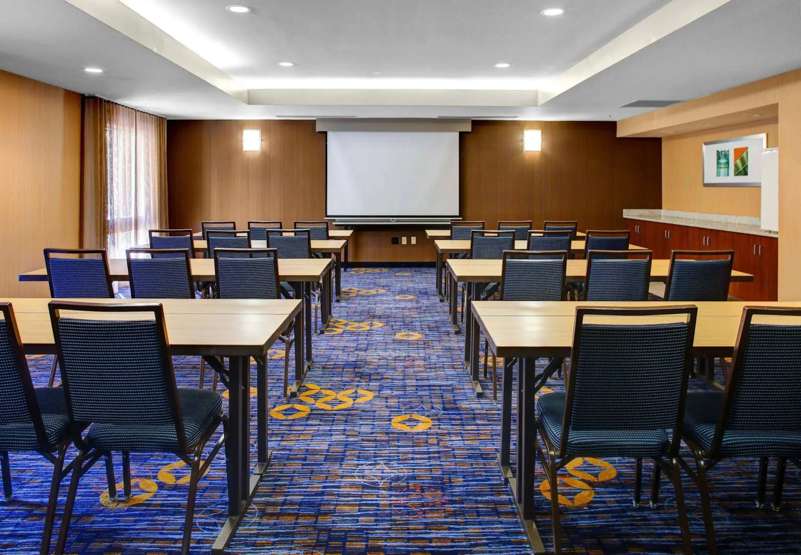 Courtyard by Marriott Cleveland Airport South