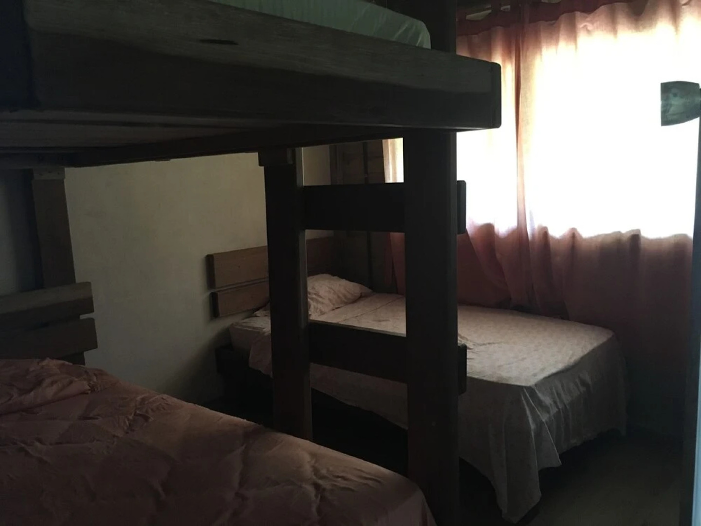 Many's House - La Joya De Ballena