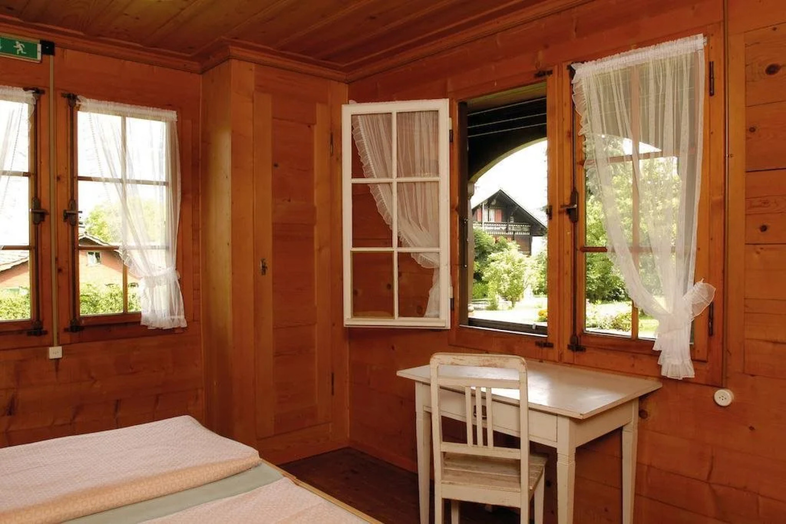 Youth Hostel Leissigen