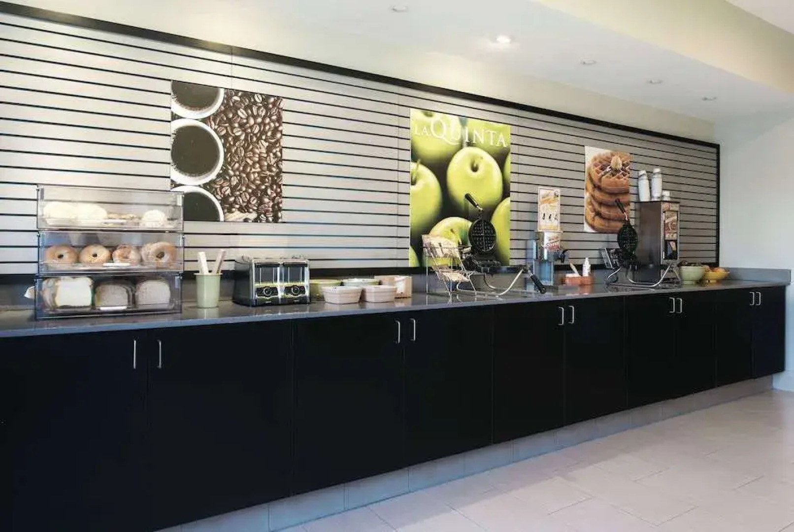 Holiday Inn Express Fairfield - Napa Valley