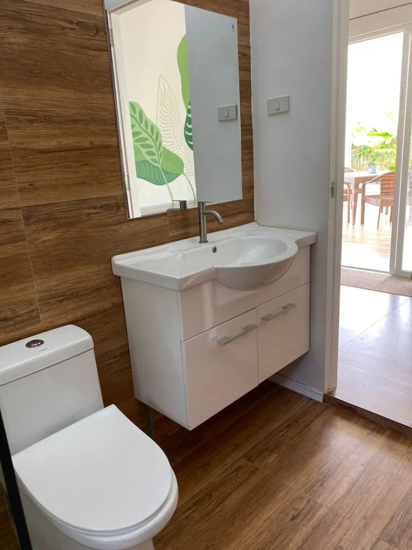 Royal Suites Port Barton