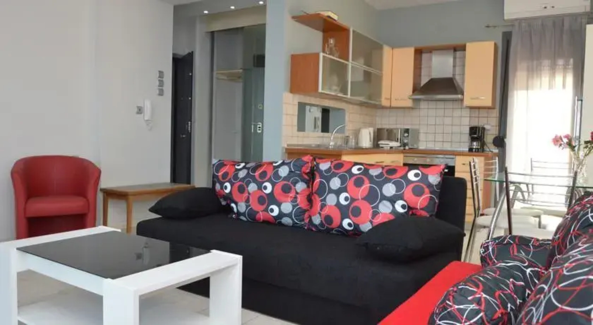 Aqua Mare Luxury Apartments