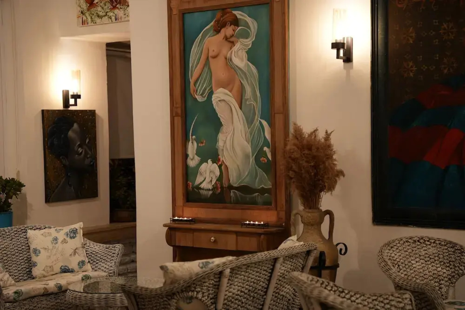 Bahama Art Hotel