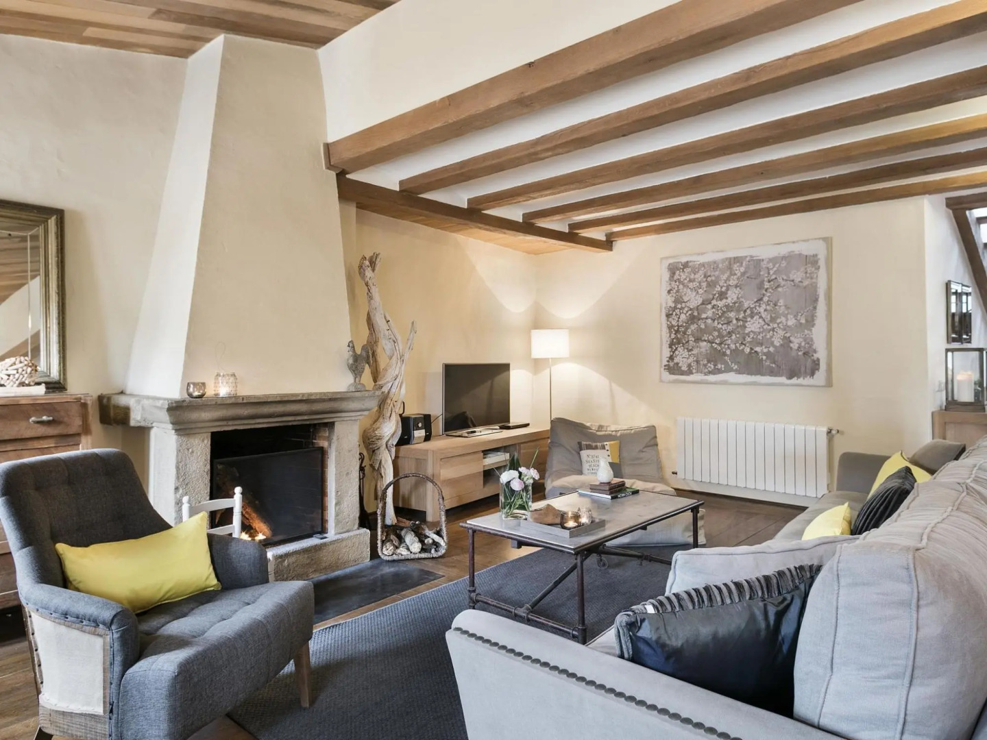 Luxurious Traditional Catalan House With Pool in Marenya, Costa Brava-empordà