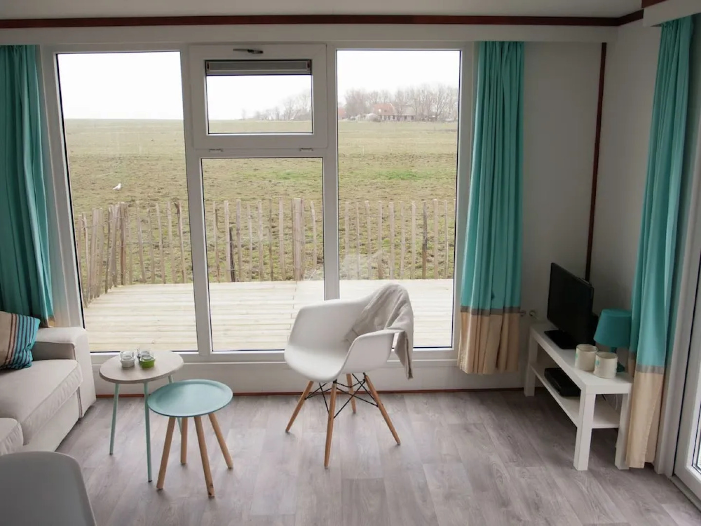 Comfy Chalet With Dishwasher, Near the Wadden Sea