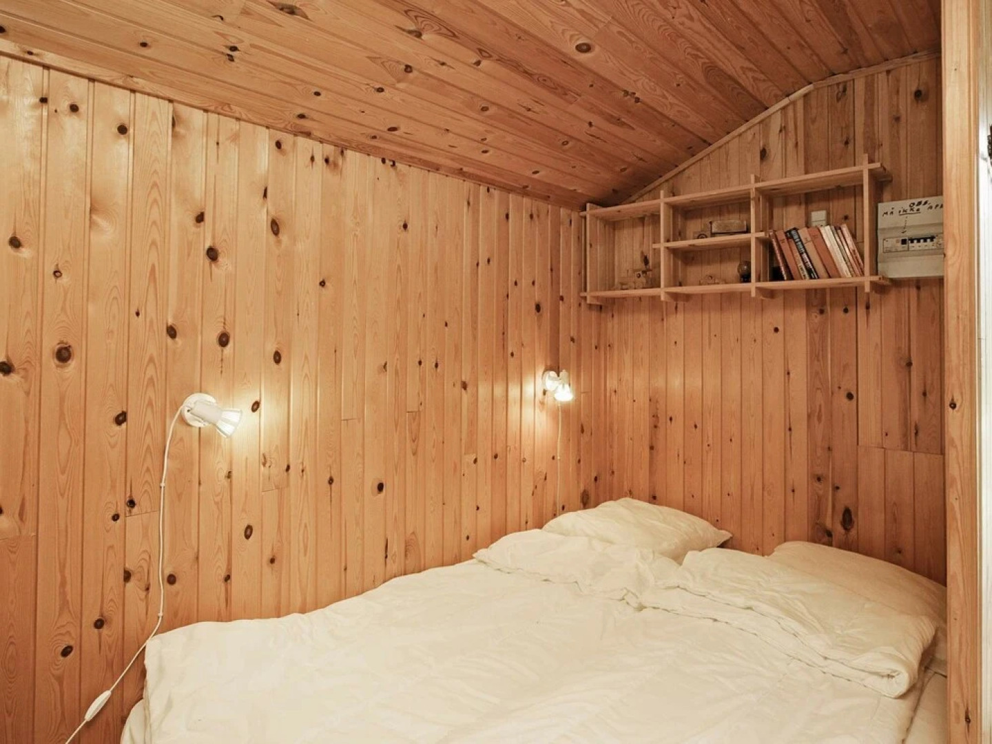 Cozy Holiday Home in Hals near Beach