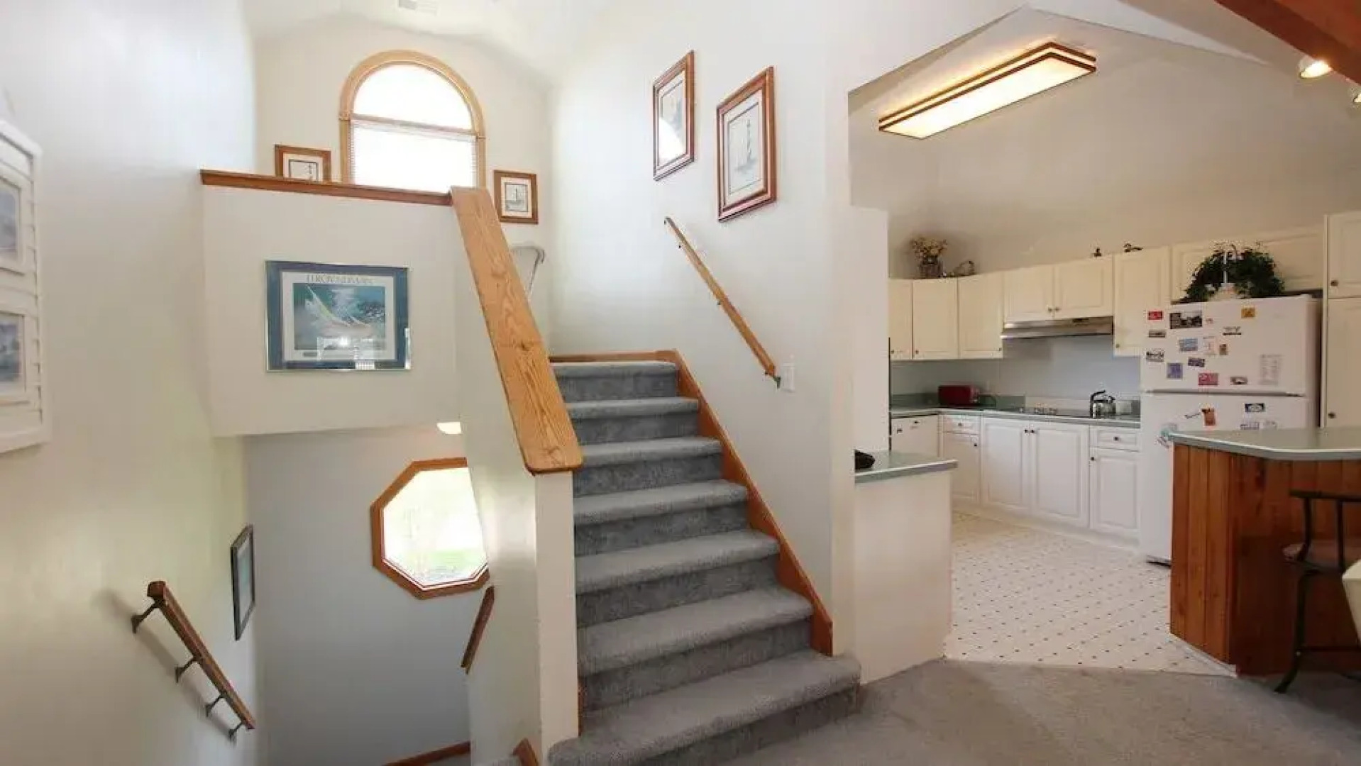 Corolla Escape Home 1037 - 4 Br Home