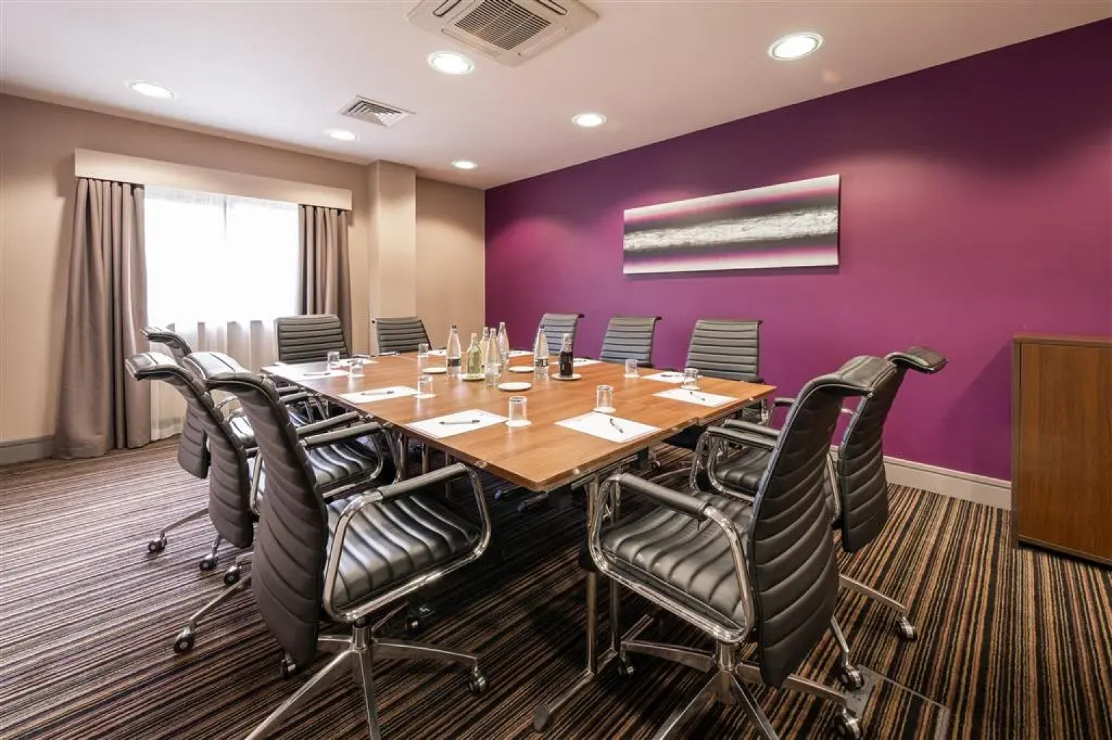 Holiday Inn Newcastle South by IHG
