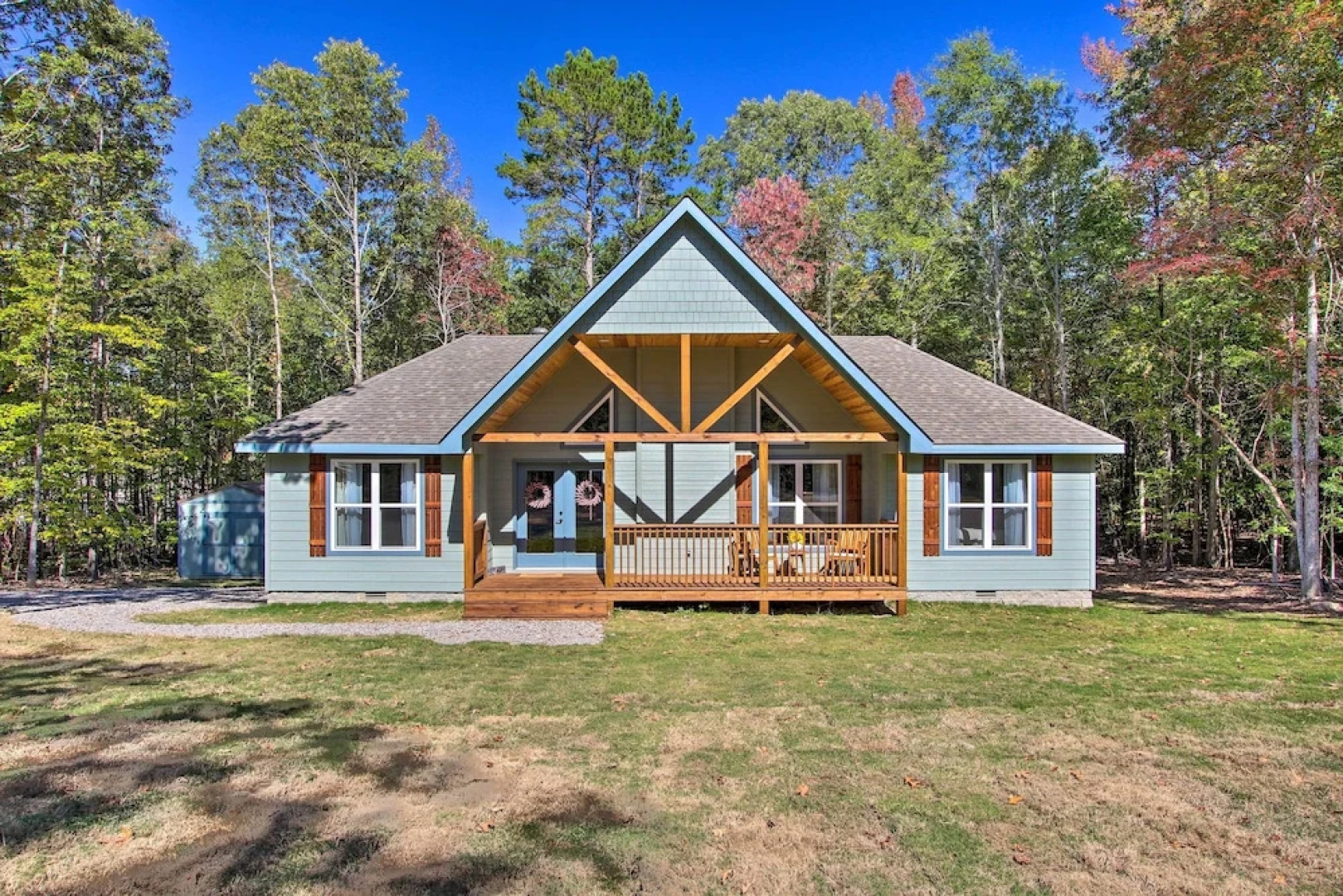 2 Mi to Golf Course + Fire Pit: Cozy Counce Cabin!