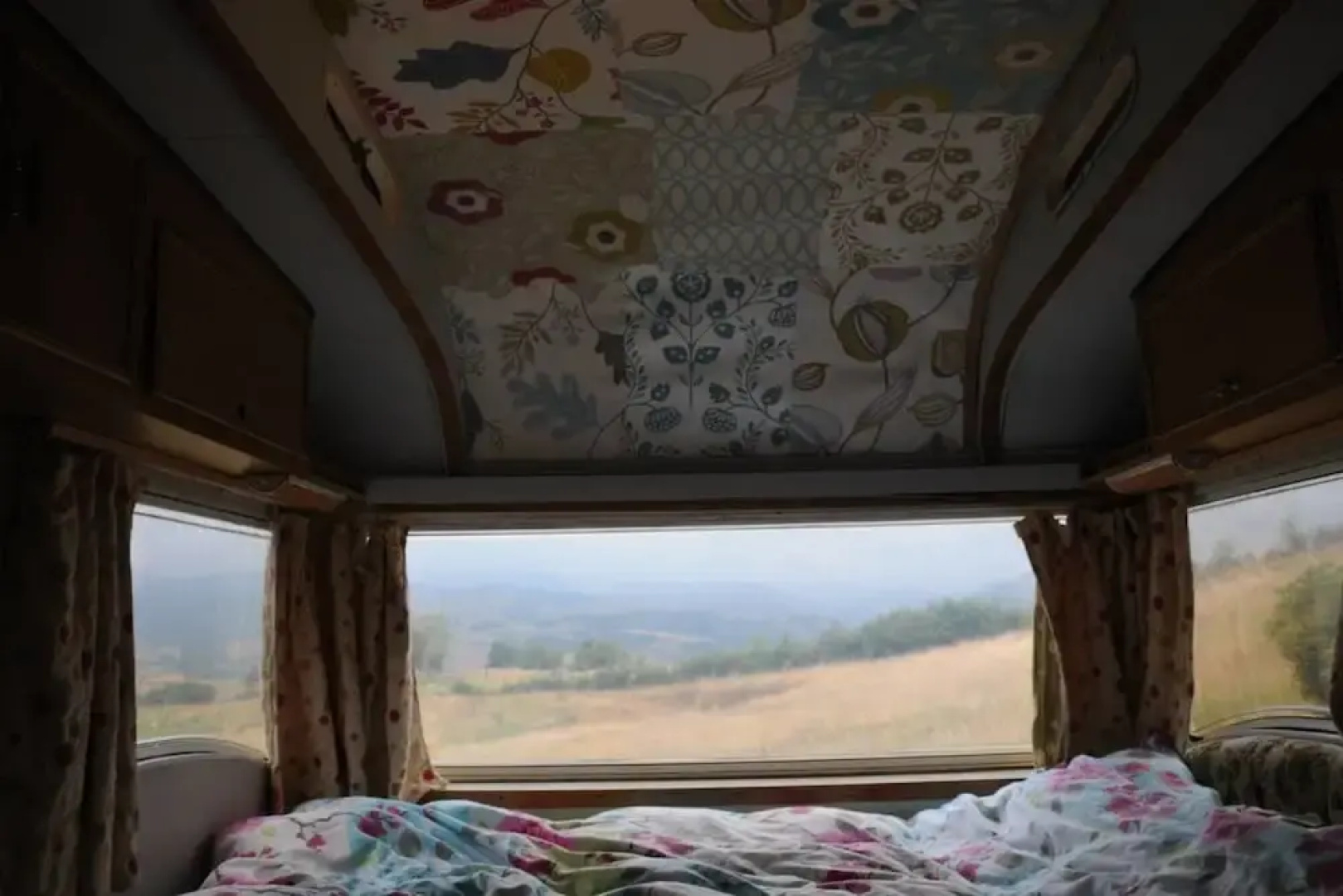 Vintage Safari Caravan