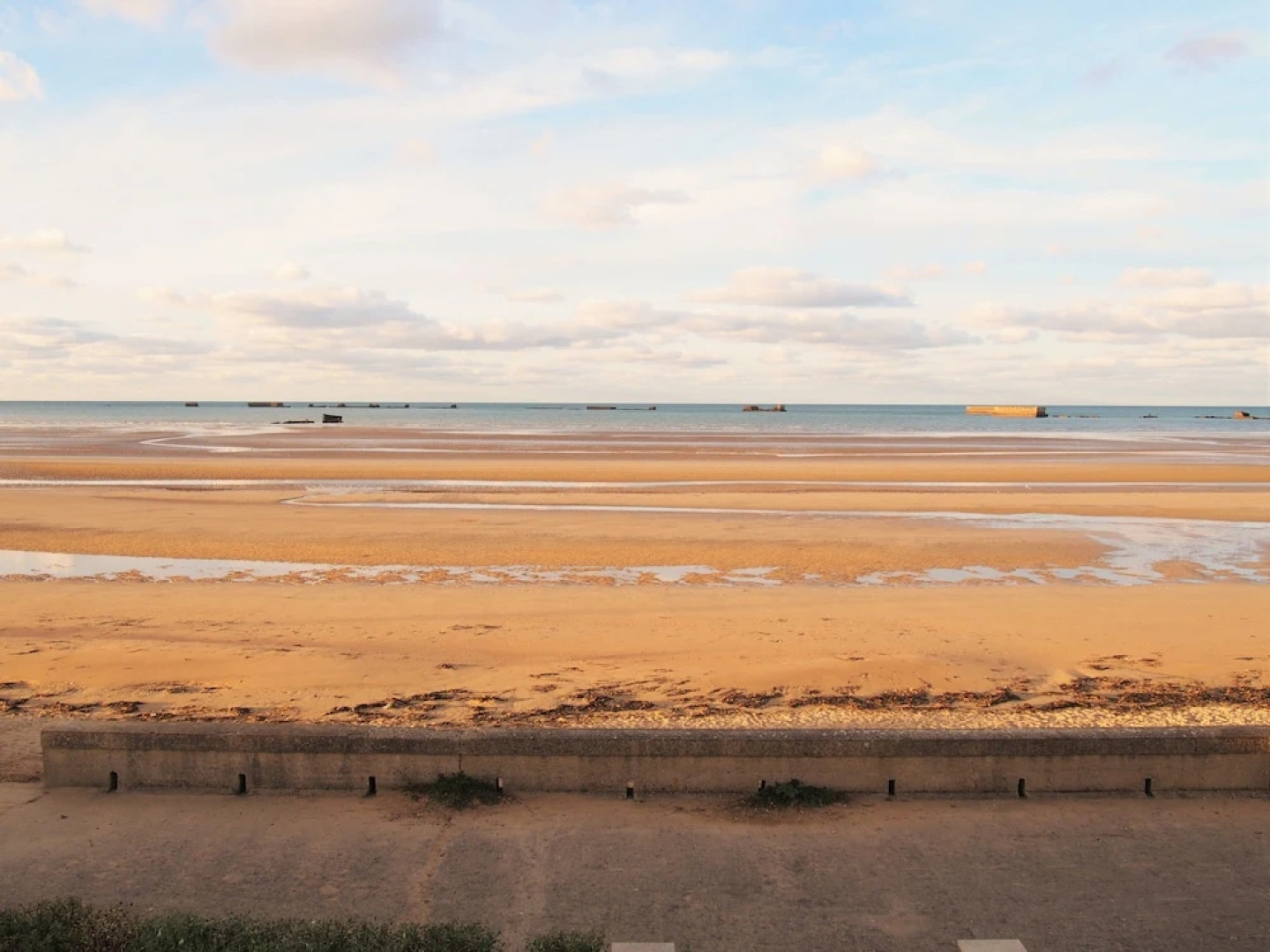 « Gîte « Arromanches » - « Bord de Mer » PMR »