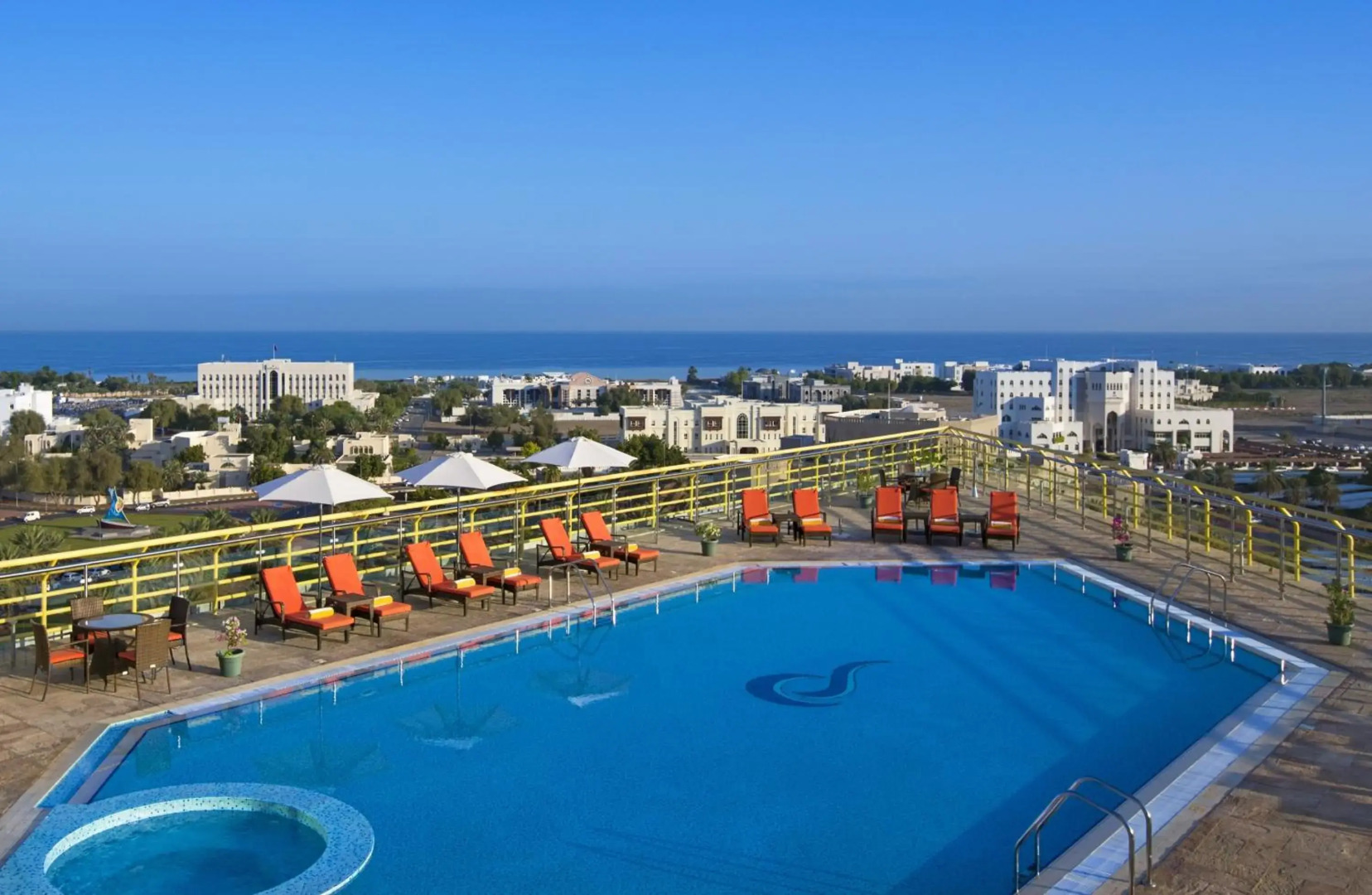 Отель City Seasons Muscat