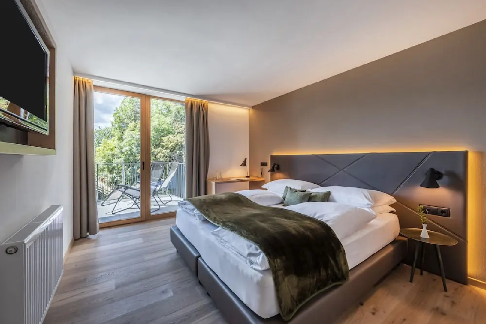 Maraias Luxury Suites & Apartments