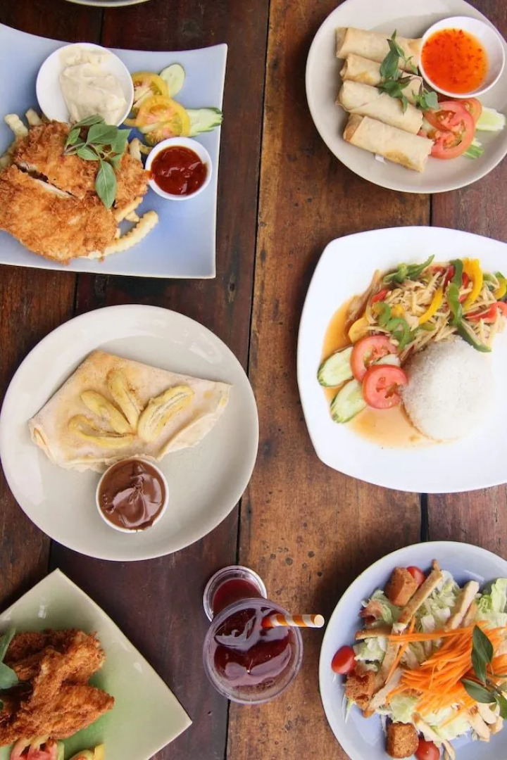 Mad Monkey Koh Rong Samloem