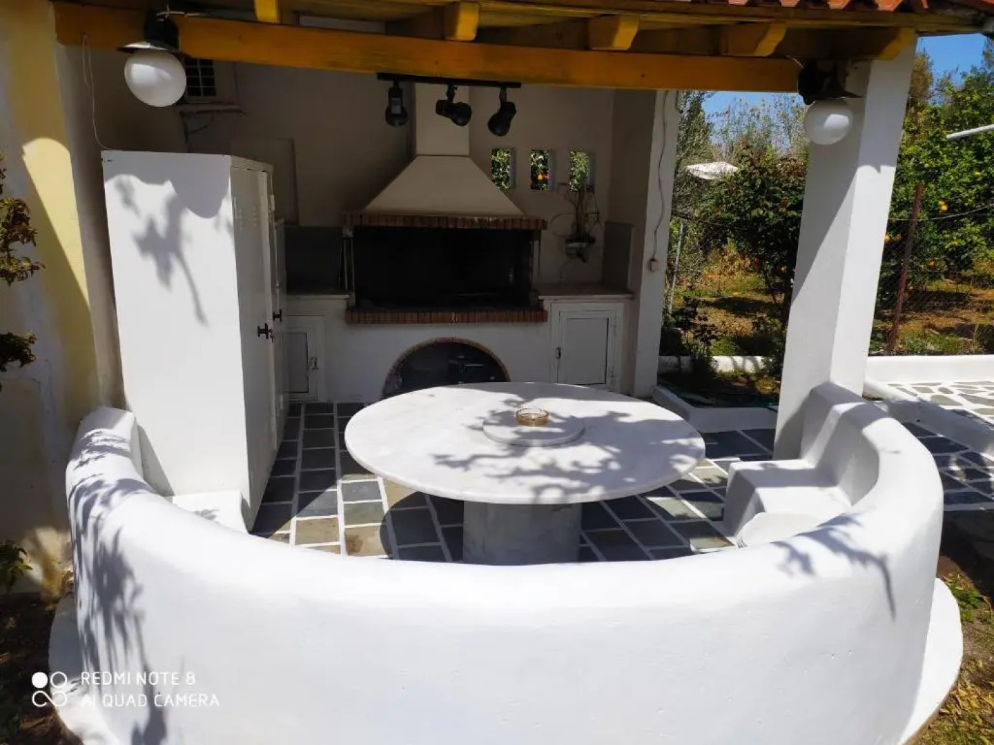 Sea waves apartments