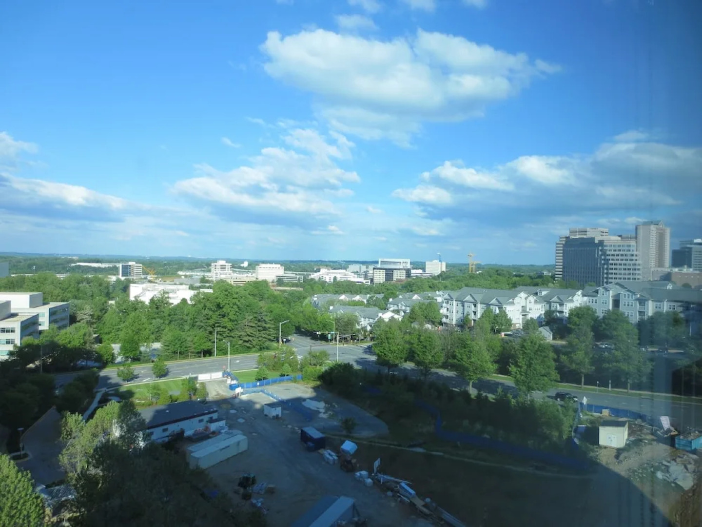 Global Luxury Suites at Park Crest