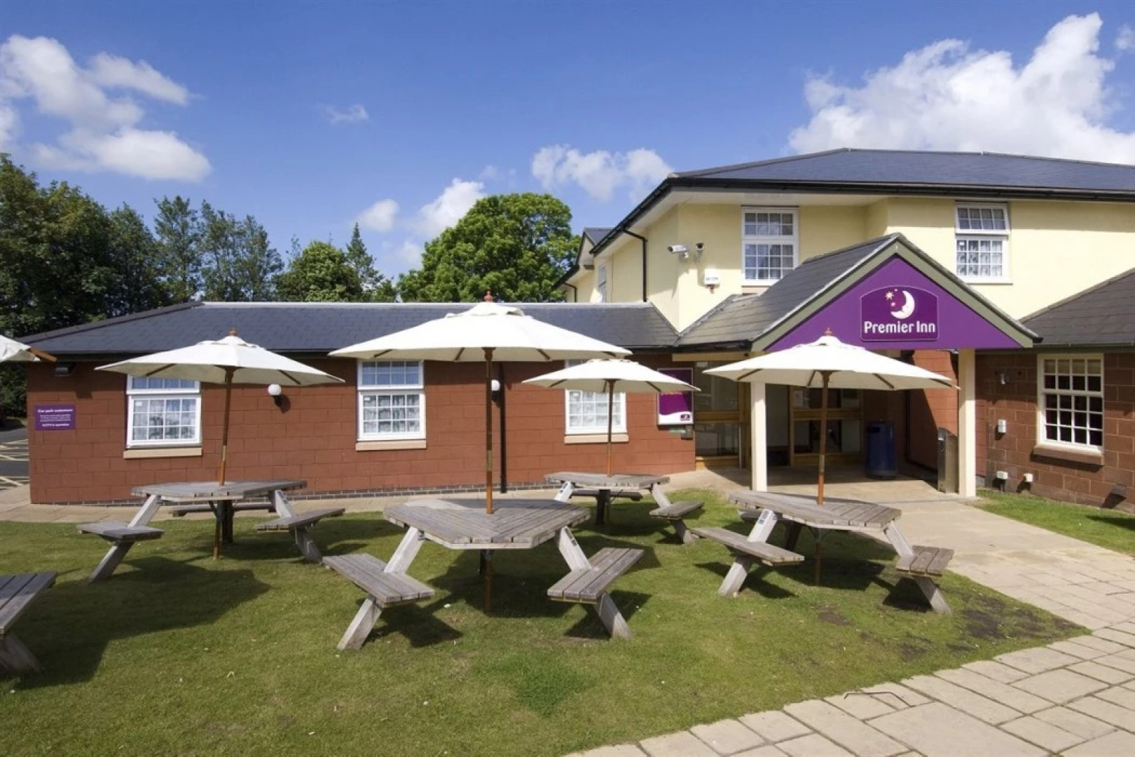 Premier Inn Shrewsbury North - Harmer Hill