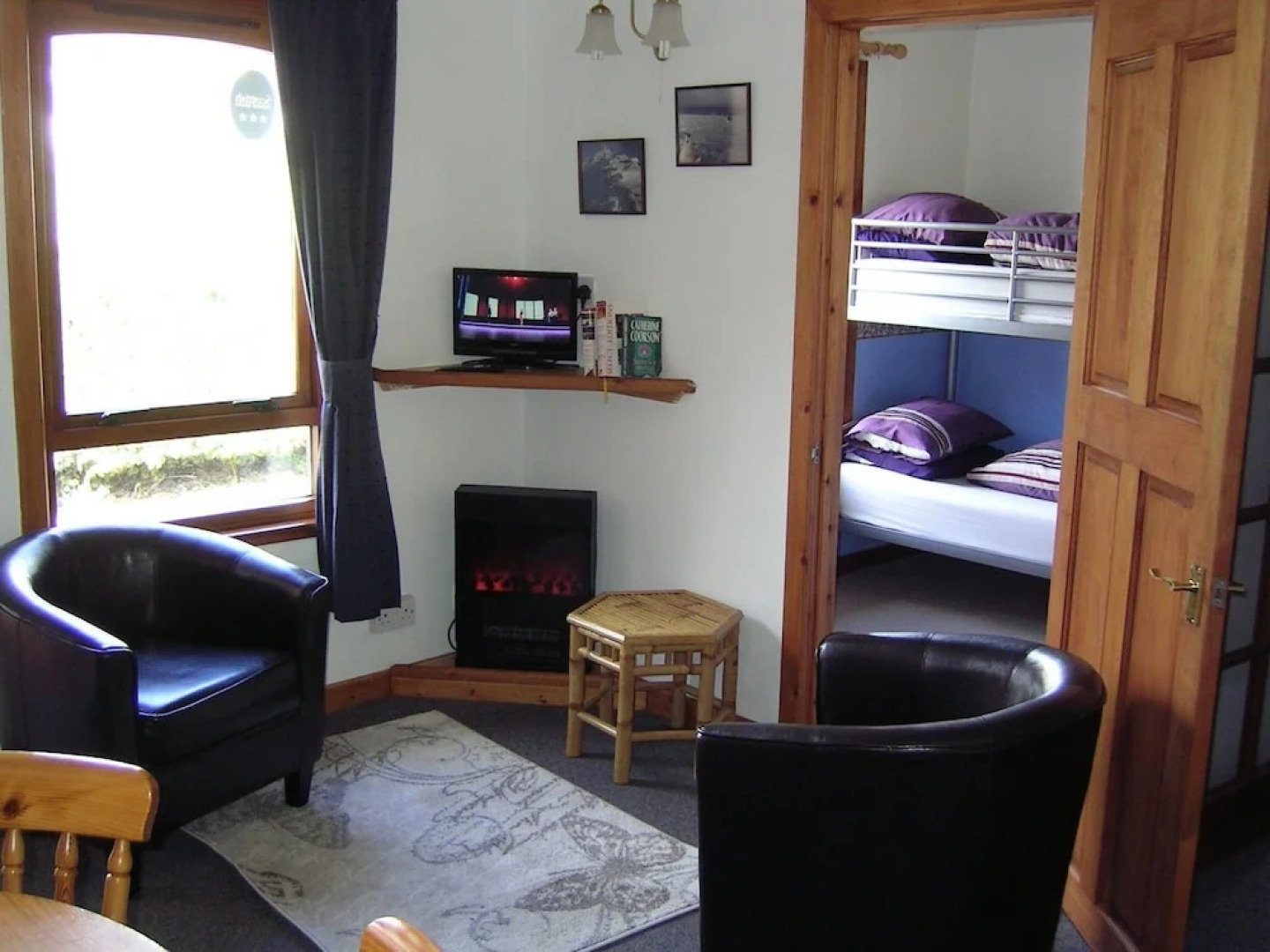 Snowgoose Apartments & Blacksmith Bunkhouse