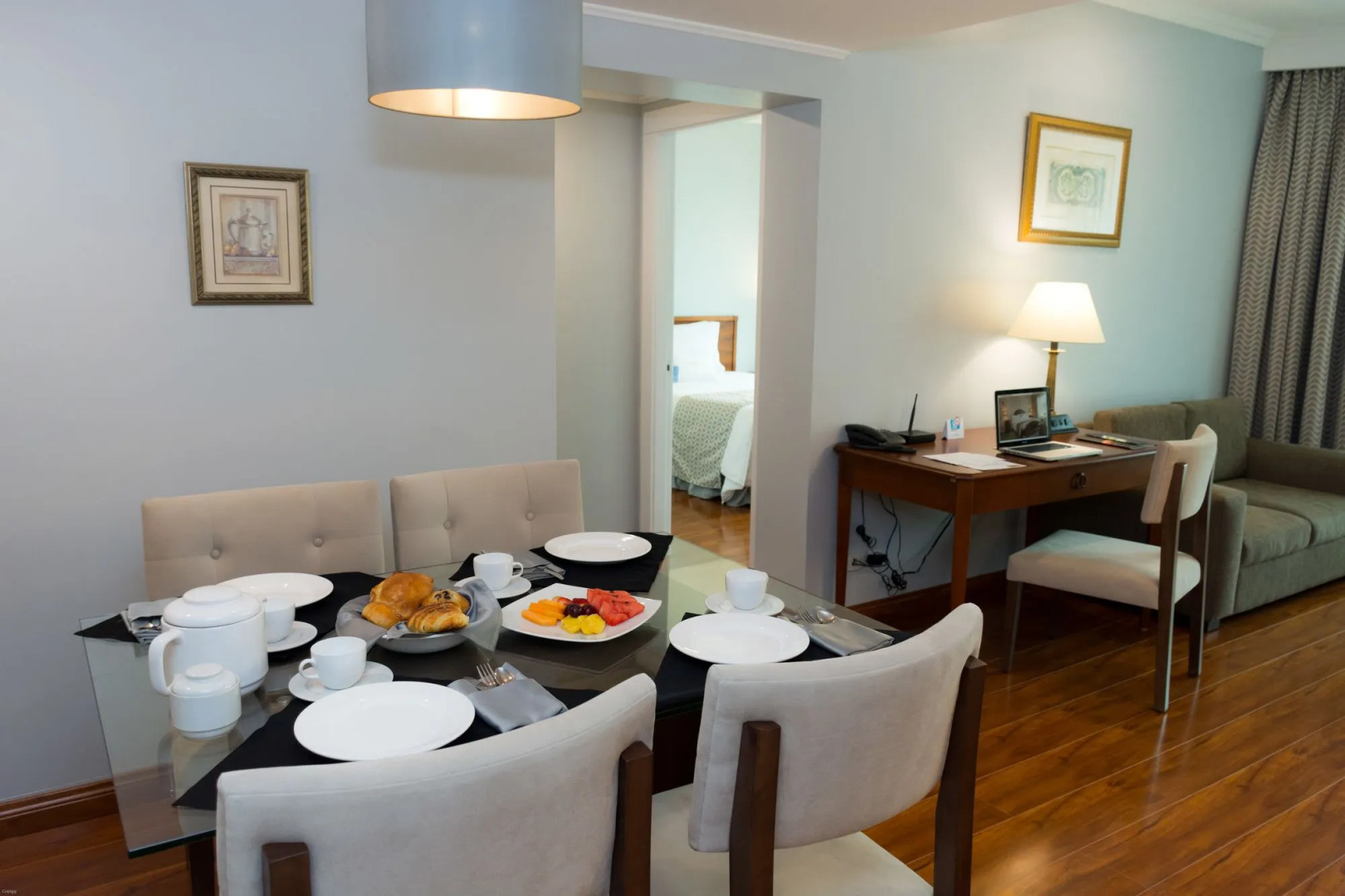 Torres de Suites by InAmazonas