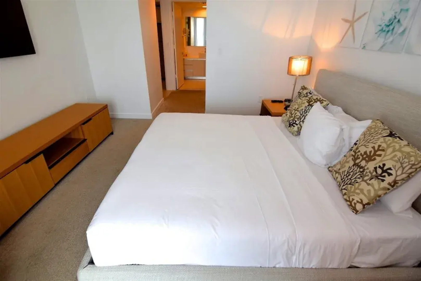 Fabulous Bay, Ocean & Skyline View 2 Bed 2 Bath Residence @ Beachwalk Resort