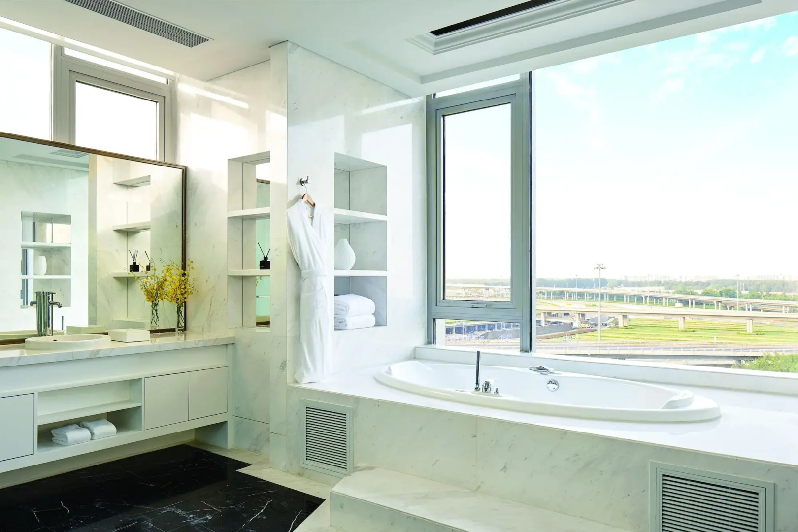 Cordis, Beijing Capital Airport by Langham Hospitality Group