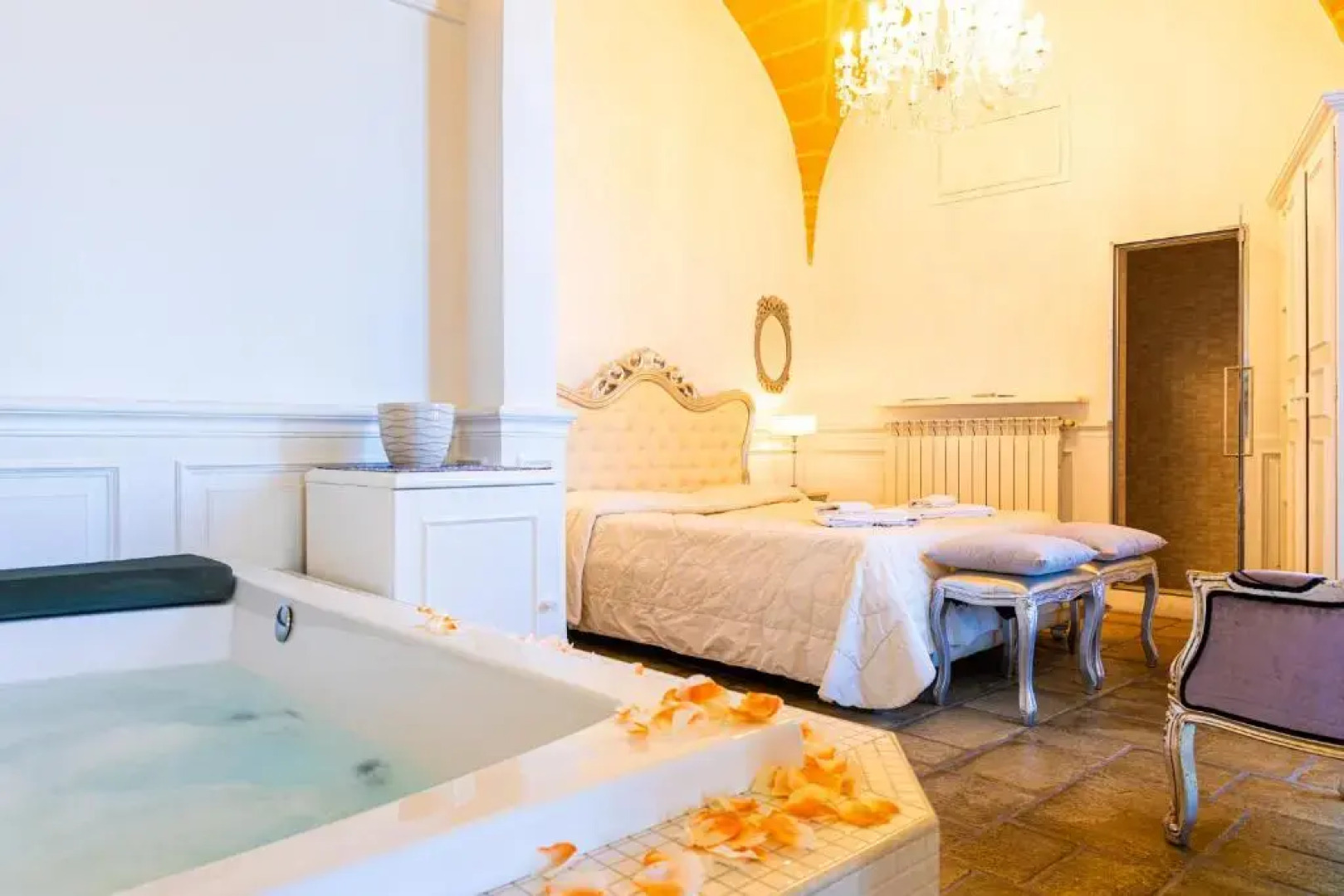 Aurora Bed & Breakfast