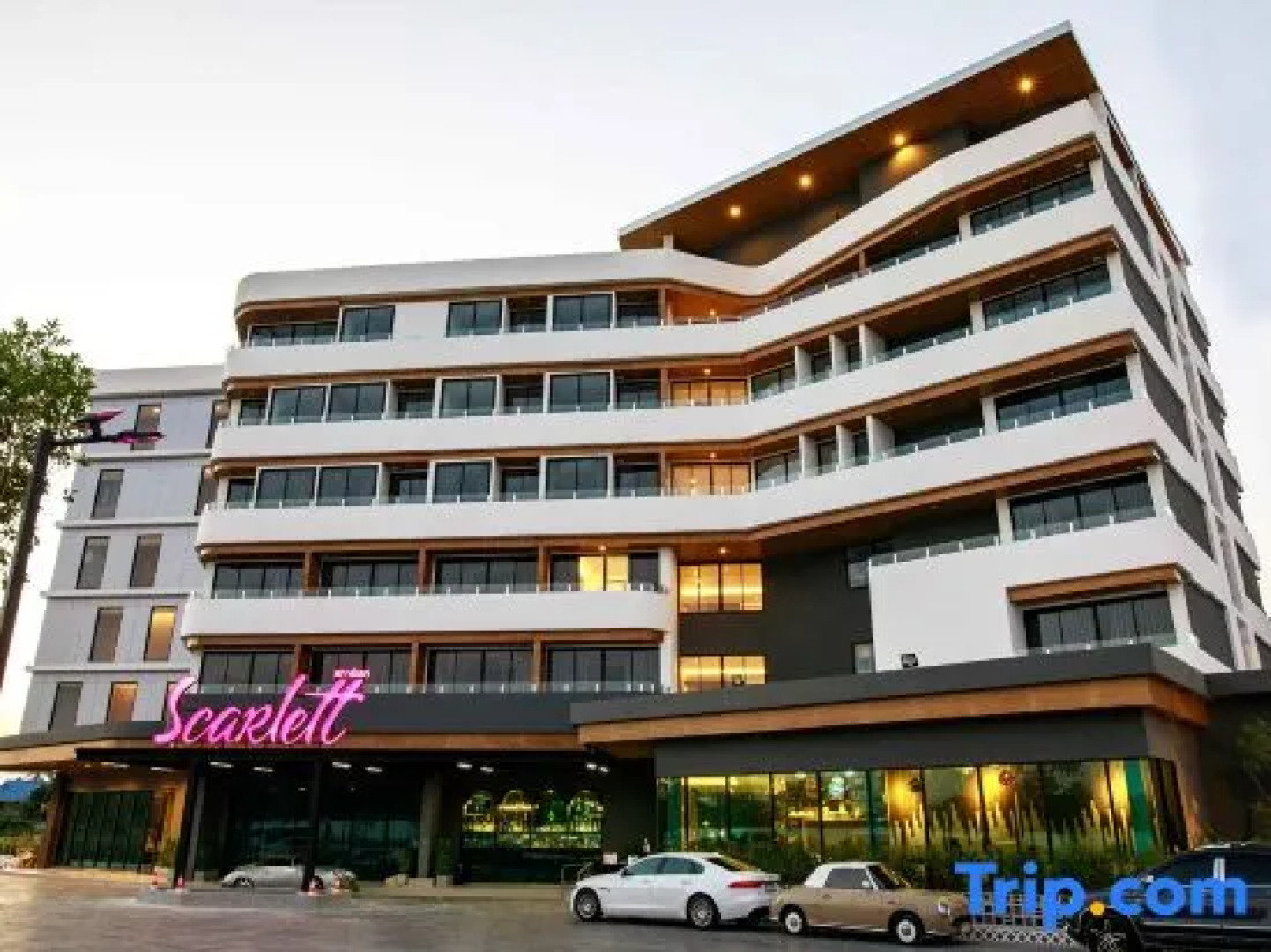 Hotel Scarlett