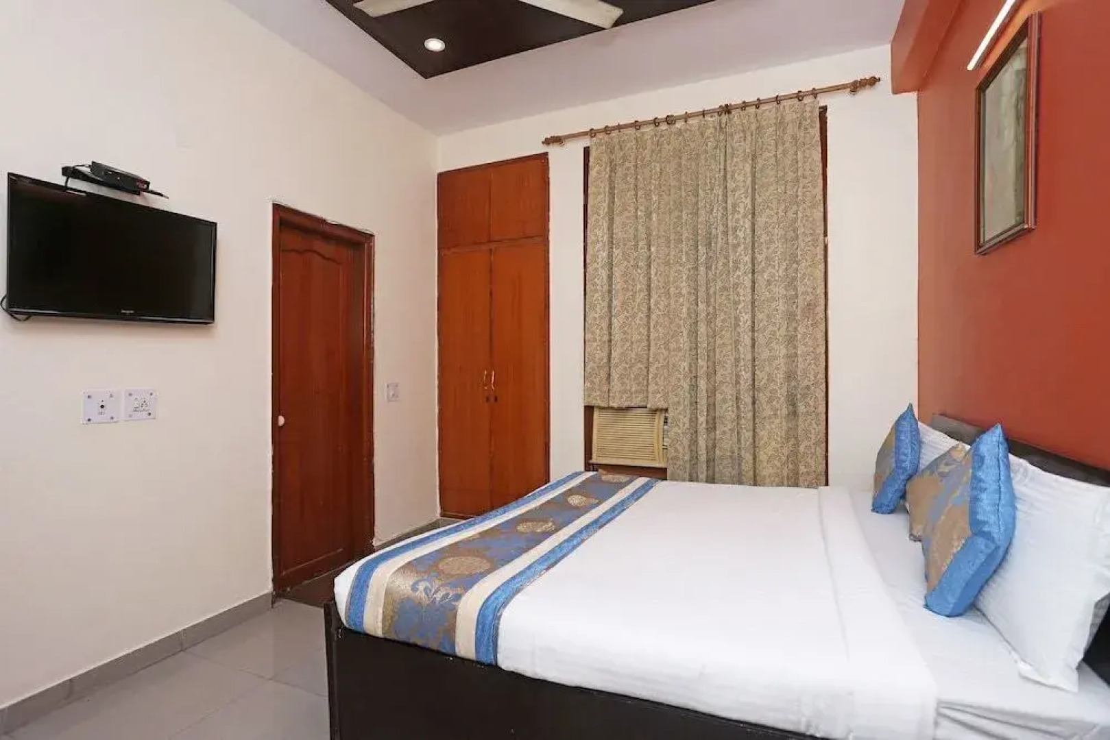 OYO Rooms Noida Sector 61