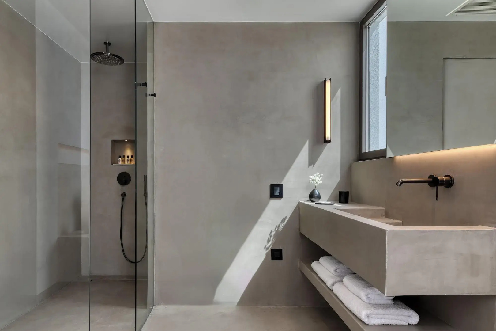 Domes White Coast Milos, Small Luxury Hotels of the World – Adults Only