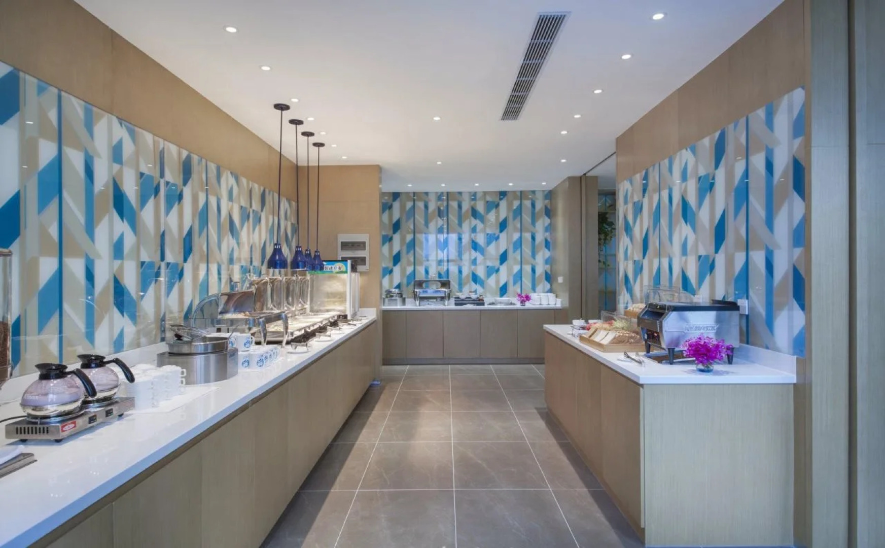 Holiday Inn Express Zhengzhou Longzi Lake by IHG