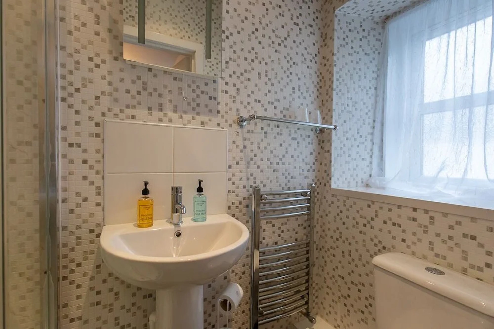 The Trout Fly Guest House