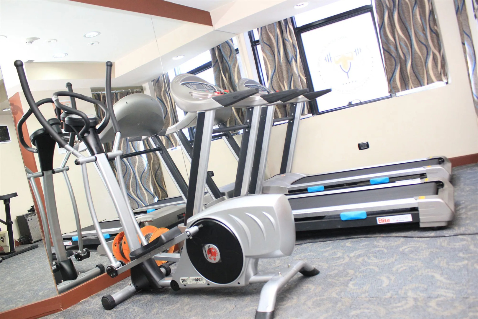 Отель Cherry Maryski Hotel