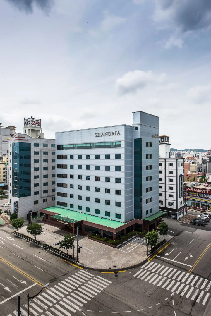 Shangria Beach Tourist Hotel