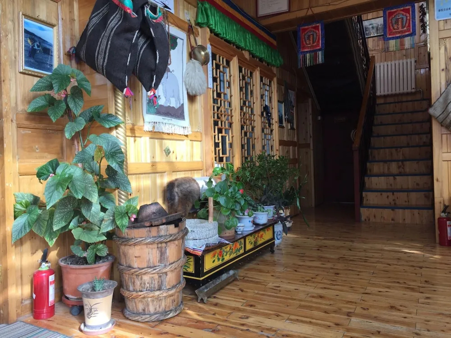 Yangkor Tibetan Homestay - Hostel