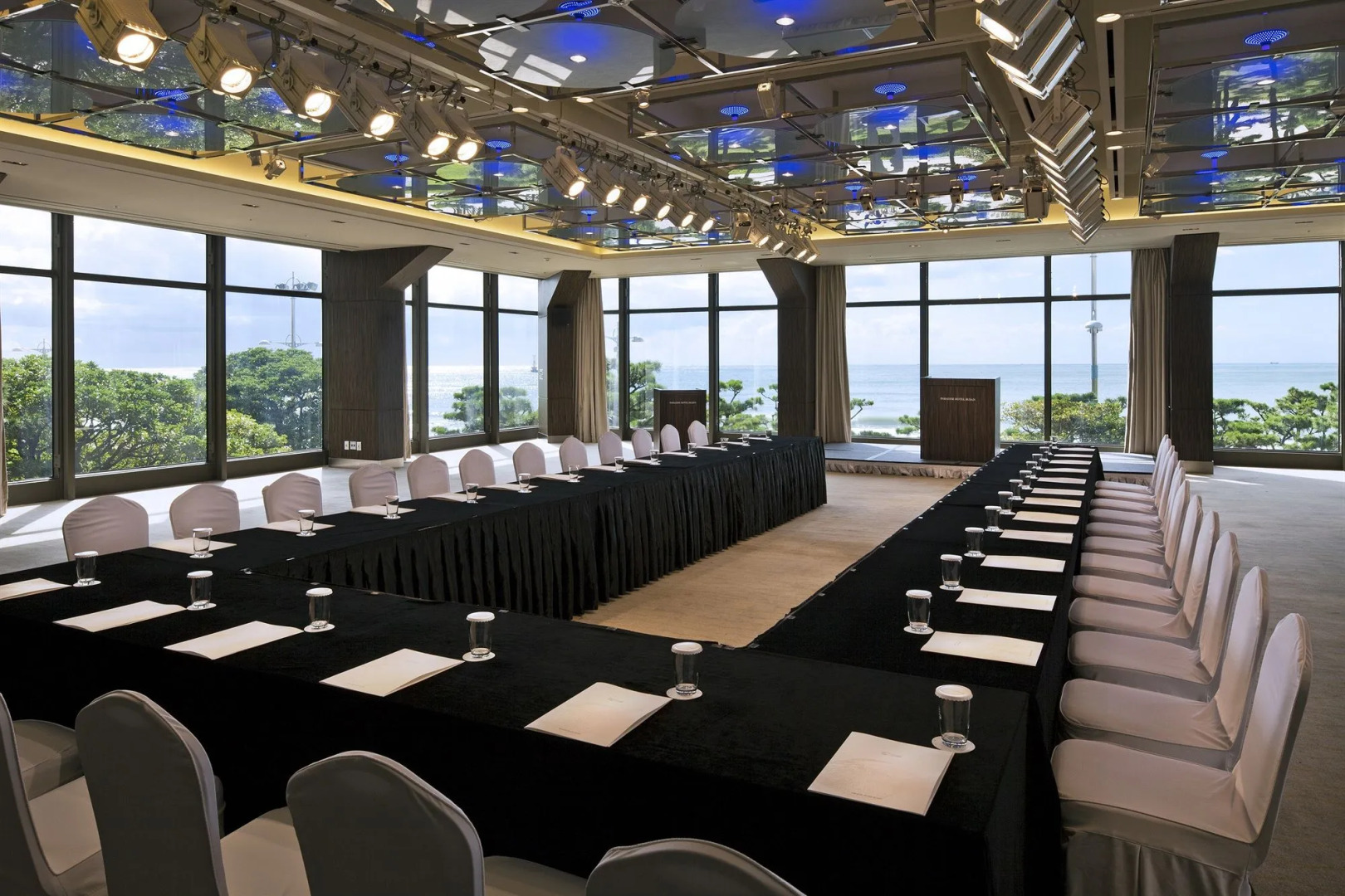 Paradise Hotel Busan