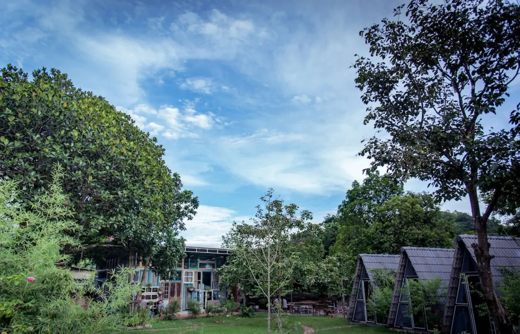 Nha Ta Homestay - Hostel