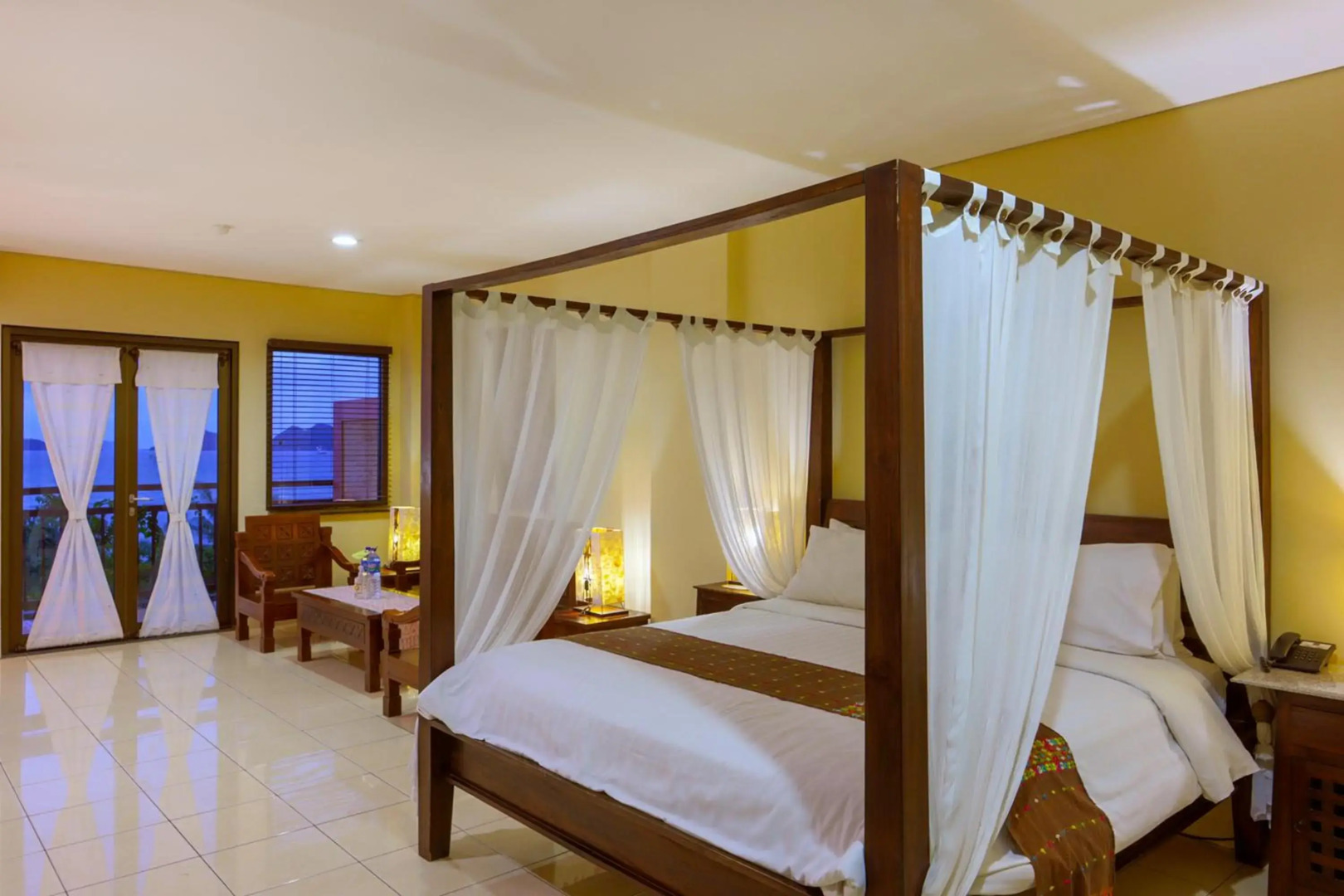 The Jayakarta Suite Komodo Flores
