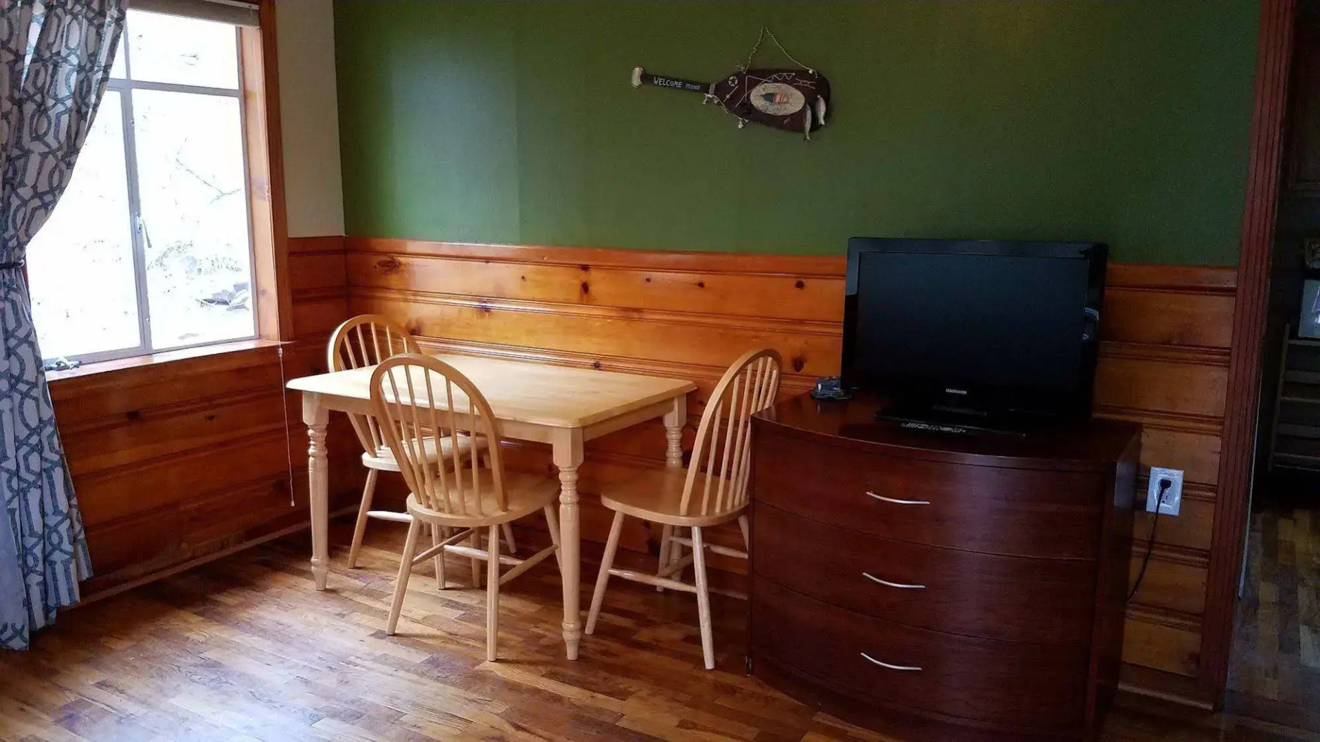 Stone Mountain Lodge and Cabins