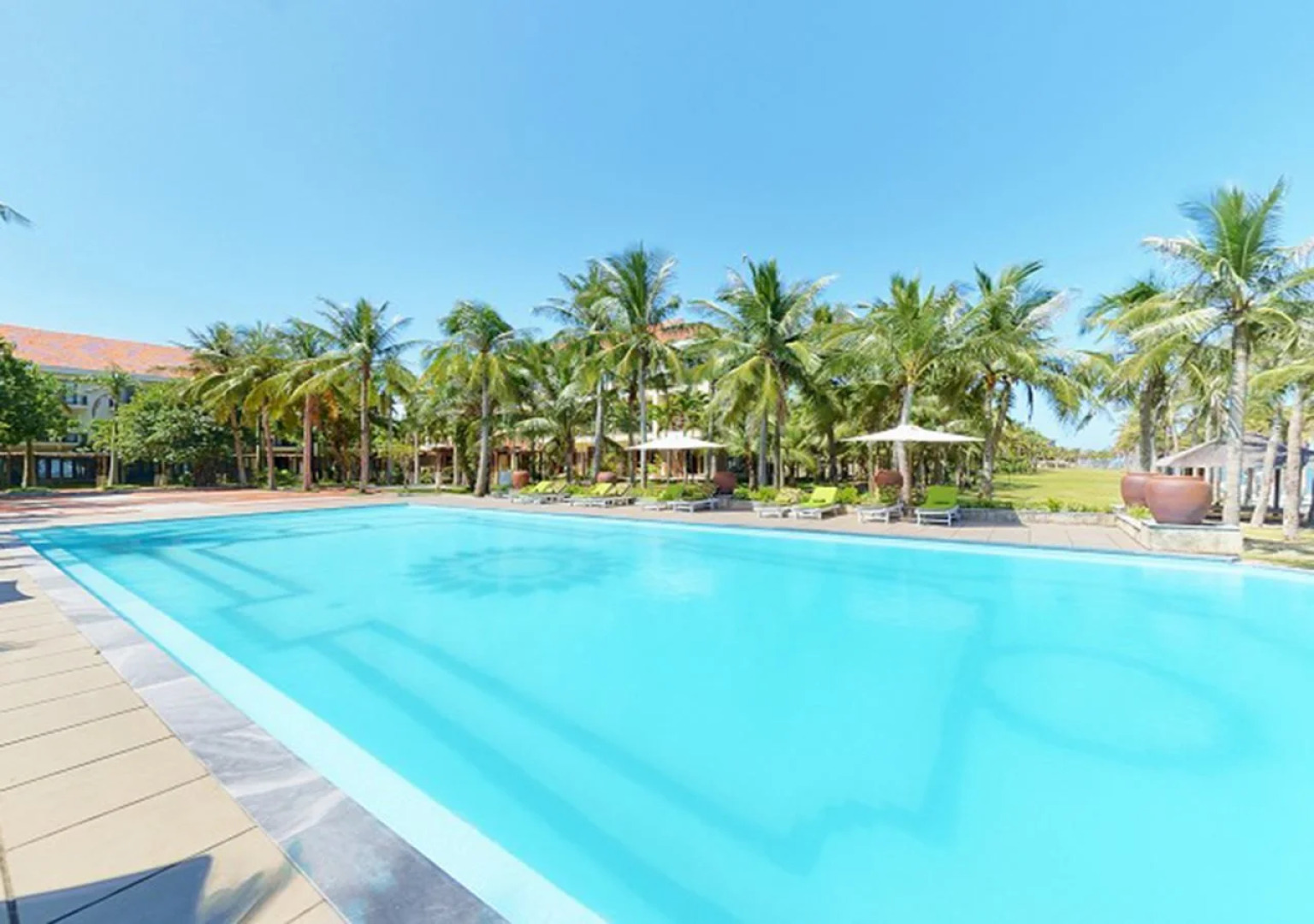 Sun Spa Resort & Villas