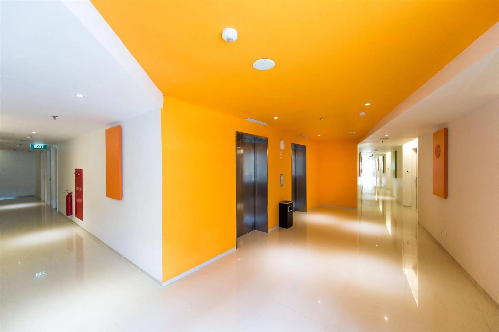 Zuri Express Mangga Dua