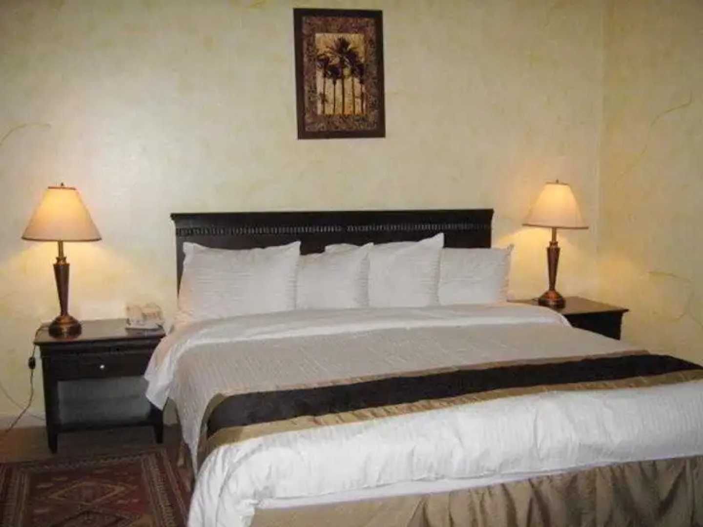 Al-Ghazal Suites Hotel