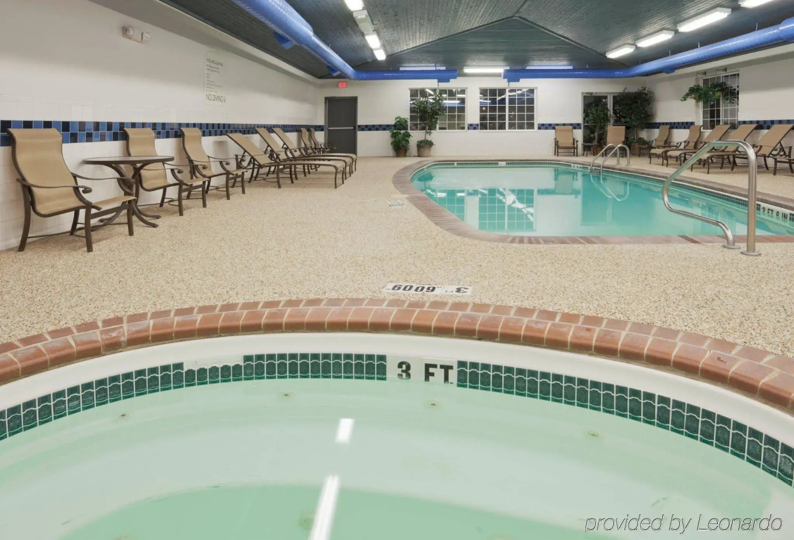 Holiday Inn Express & Suites Fort Pierre by IHG