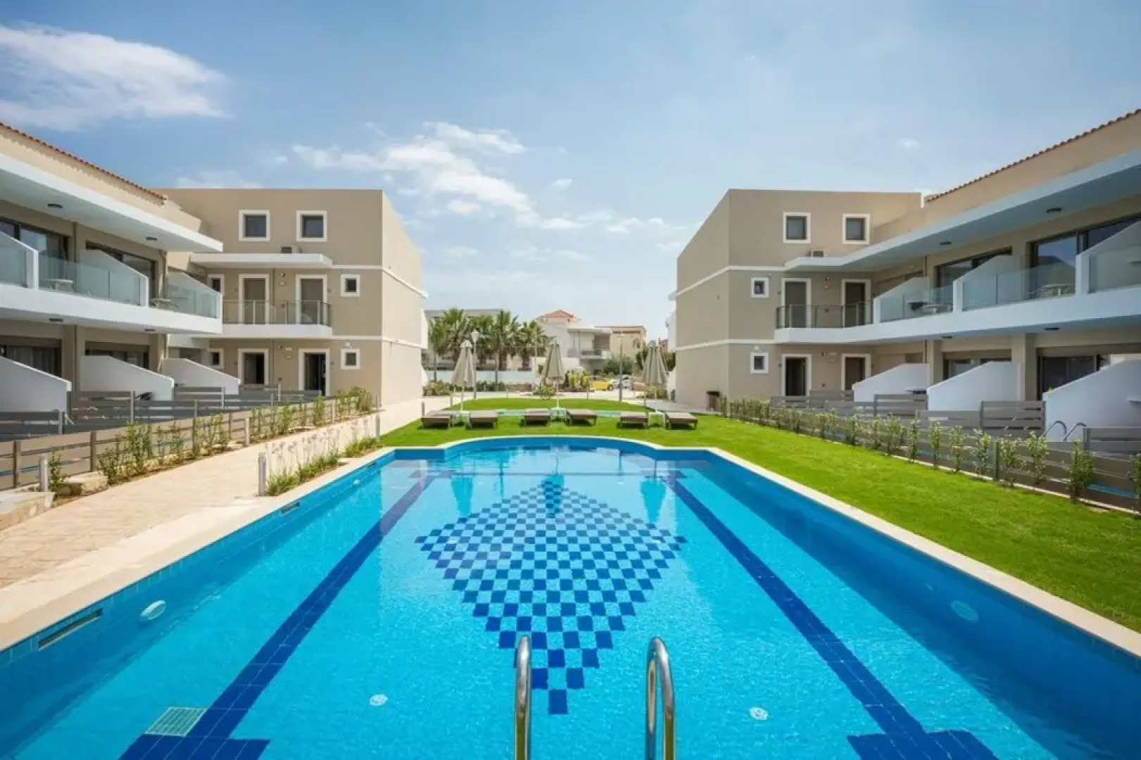 Vantaris Blue - Adults Only